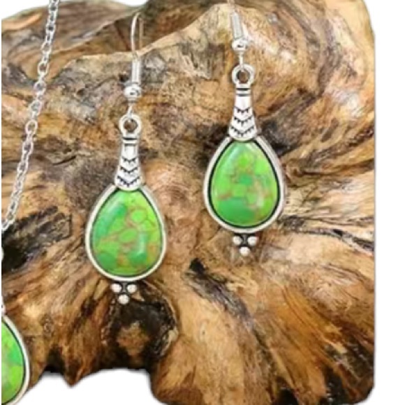 Boho Silver and Green Drop Style Earrings - Picture 2 of 7